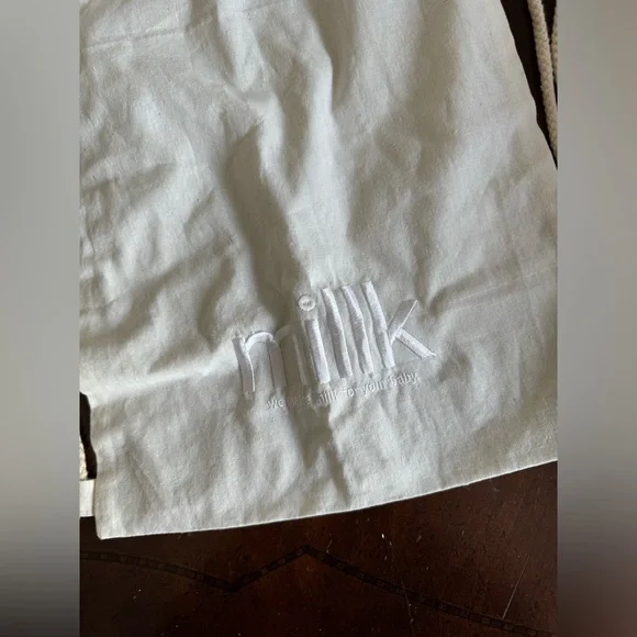 Milk string backpack - Picture 2 of 2